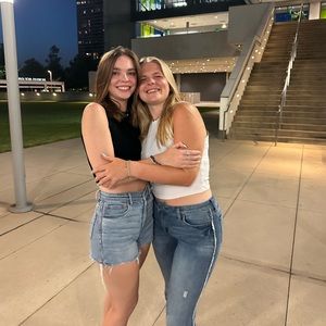 Meet your Posher, Kennedy